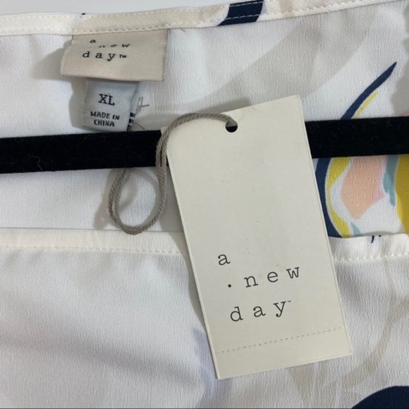 A NEW DAY Long Sleeve Floral Print Blouse Size XL - Picture 11 of 15